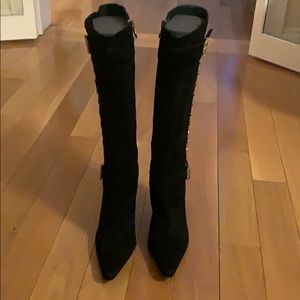 Never worn Couture Donald J Pliner boots